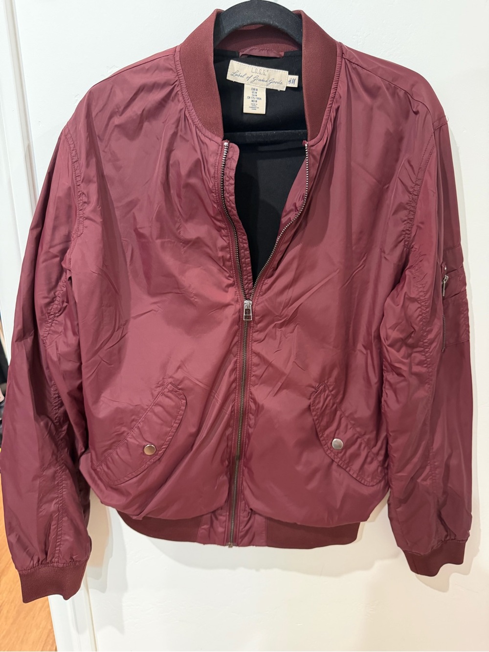 H&M Men's Burgundy Bomber Jacket